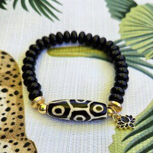 SALE!! Beautiful Black Onyx, Tibetan Dzi Agate, Lotus and Gold Filled Bracelet